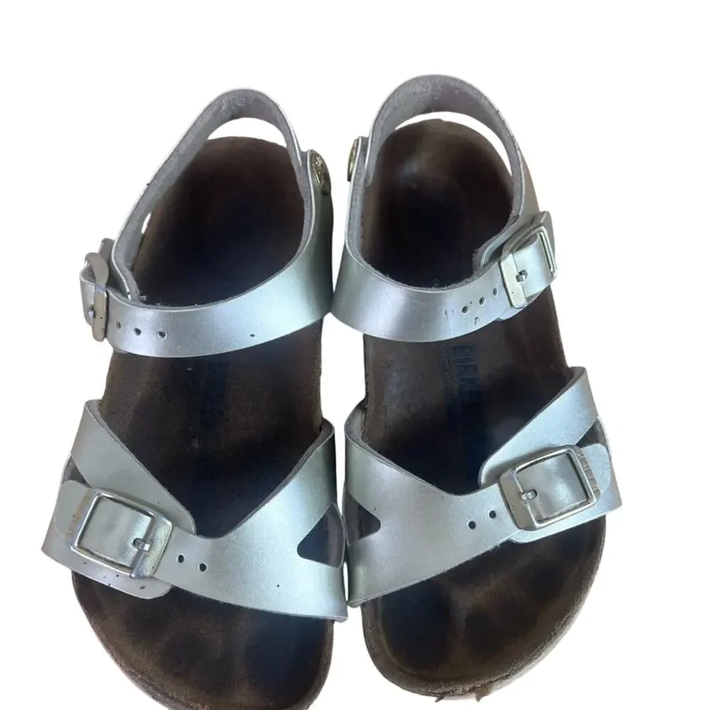 Birkenstock Kids Sandal Size 27 9-9.5 Electric Metallic GOLD